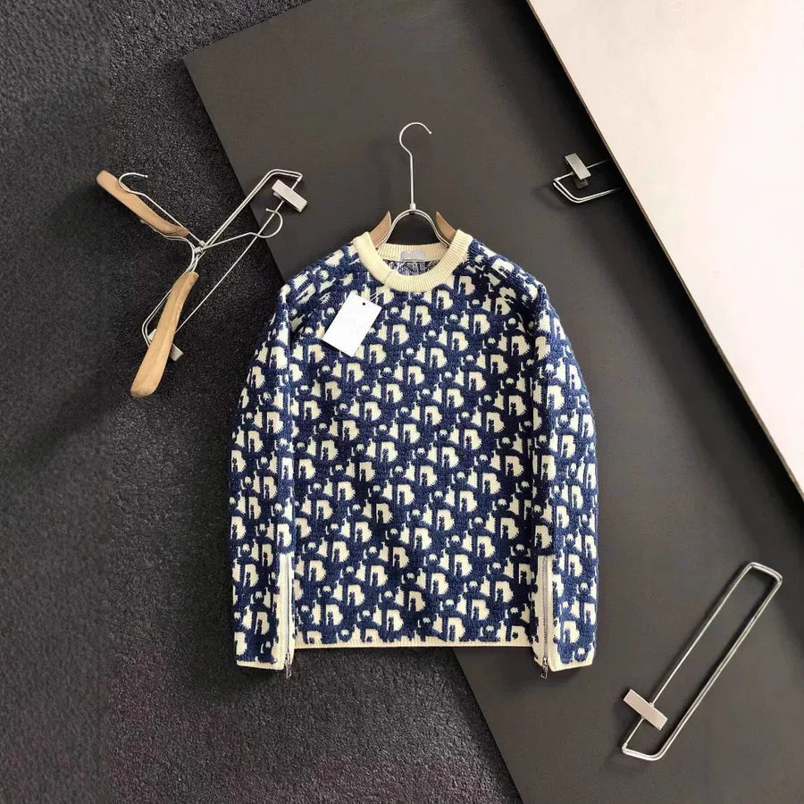 „CD“-Sweater